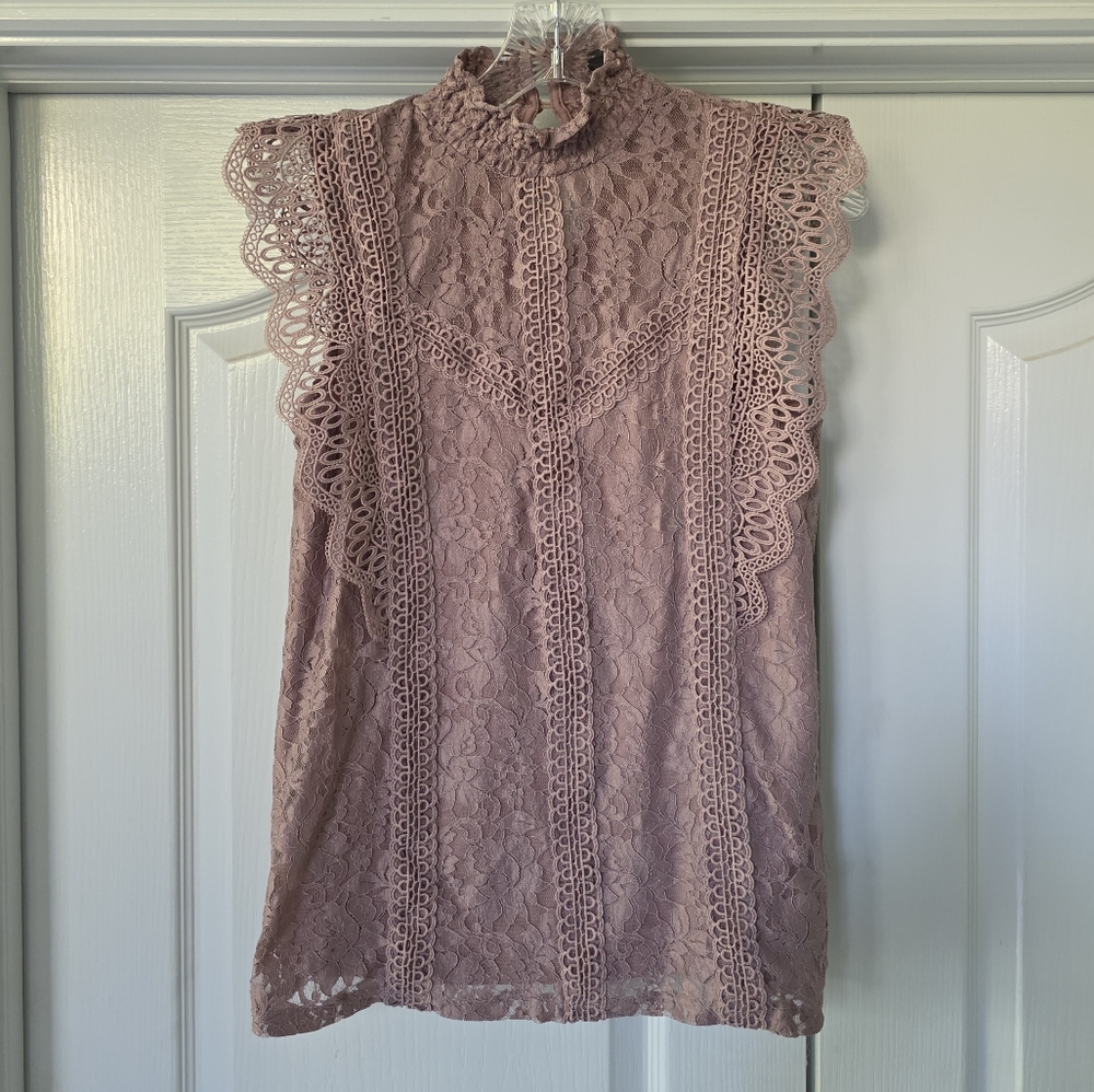 Elegant Lace Sleeveless Top - Pink